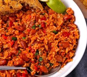 This is the ultimate Mexica-inspired Instant Pot recipe with simple ingredients
