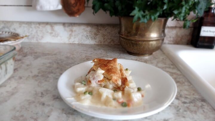 Puff Pastry Raspberry Pot Pie Puff Pastry Pot Pie | Foodtalk