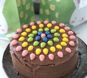 If you've been on the hunt for the perfect Easter chocolate cake, then you've just found it!