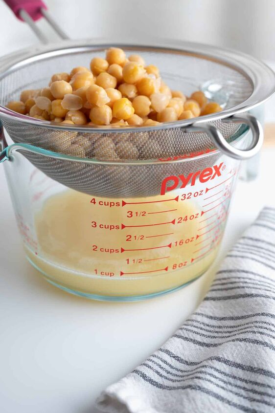 easy homemade hummus recipe without garlic, Draining the chickpeas