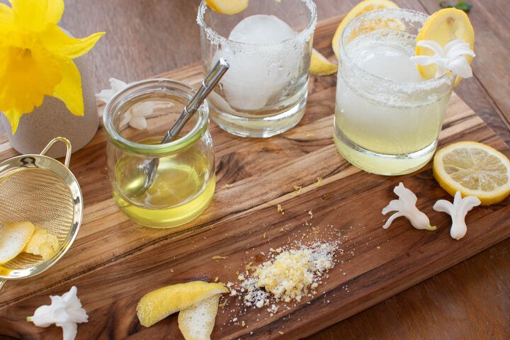 limoncello cocktail using oleo saccharum