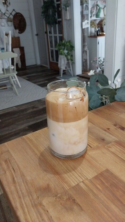 iced caramel latte