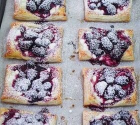 puff pastry tarts with mixed berries, After Baking