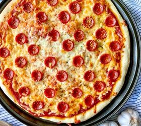 Best Homemade Pizza Dough | Foodtalk