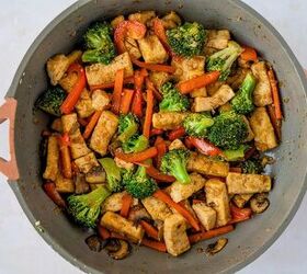 teriyaki tofu stir fry, Tofu and Vegetable stir fry in a skillet