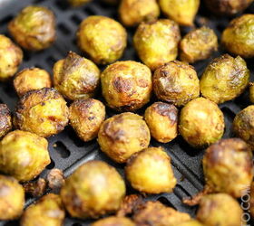 crispy air fryer brussels sprouts, Cooked Brussel sprouts in air fryer basket