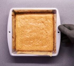 peanut butter brownie blondies, Freshly baked brownie in pan