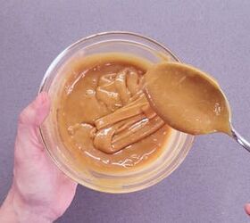 peanut butter brownie blondies, Peanut butter caramel topping ready