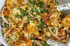 Craving a salad that won't leave you feeling hungry? This is it!