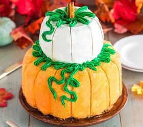 Make This Stunning Pumpkin Bundt Cake For Fall