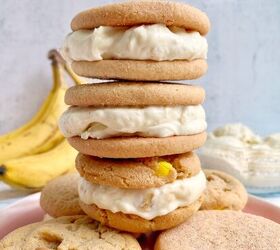 Banana Cream Pie Ice Cream Sandwich