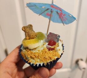 Beach Cupcakes (top Decor Only!)