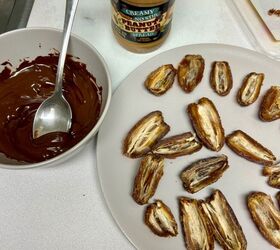 Dark Chocolate Peanut Butter Dates