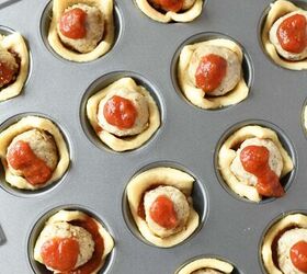 mini meatball crescent cupcakes, Meatballs in crescent dough with sauce in mini muffin tin