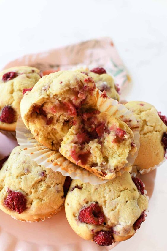 Jumbo Bakery Style Raspberry Muffins | Foodtalk