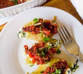 Vegan Stuffed Shells With Kale and Sun-Dried Tomatoes