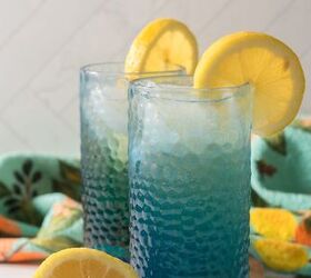 This classic-yet-simple Irish lemonade will soon become your favorite cool-off beverage this summer!