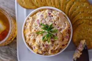 Need a delicious cheese spread for your next party? Try something with a little Southern flair!