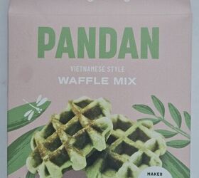pandan muffins from pandan waffle mix, dragonfly mix