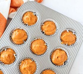 greek yogurt pumpkin muffins, Pumpkin batter in silver muffin tin