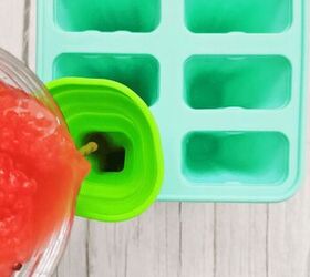 2 ingredient watermelon popsicles, Pour watermelon mixture in popsicle molds