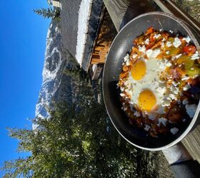 red tomato and basil pesto eggs