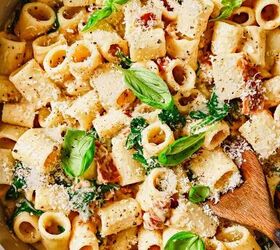 This creamy, sun-dried tomato pasta recipe is a quick & delicious option for any night