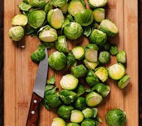 how to steam brussels sprouts, How to cut brussels sprouts with a knife