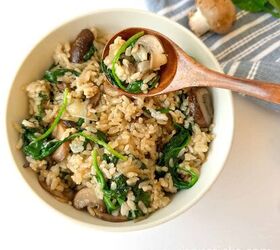 easy spinach mushroom rice recipe vegan friendly, spinach mushroom rice 5