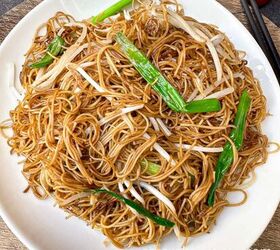 Cantonese Style Chow Mein: Easy Pan-Fried Noodles