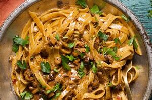 All you pasta and mushroom lovers out there will fall head over heals for this dish