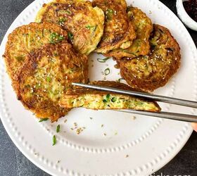 homemade chinese zucchini pancakes recipe, zucchini pancakes close