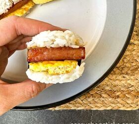 easy spam musubi with egg recipe step by step, musubi close up