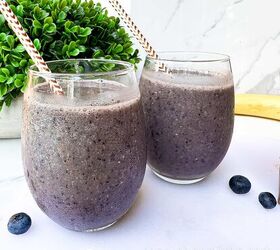 Matcha Blueberry Smoothie With Oatmeal (Dairy-Free)