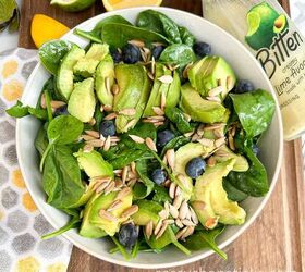 Spinach Avocado Salad With Toasted Sunflower Seeds