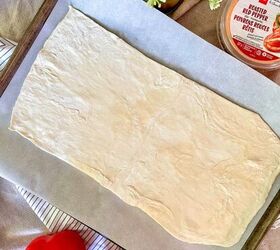 roasted red pepper pinwheels