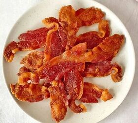 We love this super-easy method for making ultra-crunchy bacon