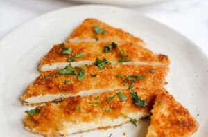 This crispy schnitzel recipe has something so unexpected that you won't believe your taste buds!