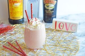 With a gorgeous pink color and a sweet flavor, you'll love whipping up this drink!