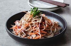 These Japanese noodles are super quick & simple to make, and have an unforgettable sauce