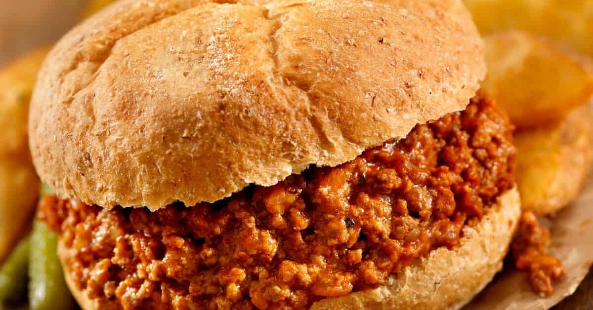 Crock Pot Sloppy Joes | Slow Cooker Sloppy Joe Recipe