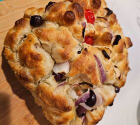 Olive Tomato Focaccia Bread