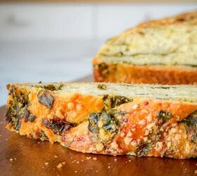 cheese bread recipe with spinach pesto, The cheesy crust of a slice of bread