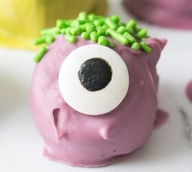 This might just be the cutest Halloween treat people are making this year