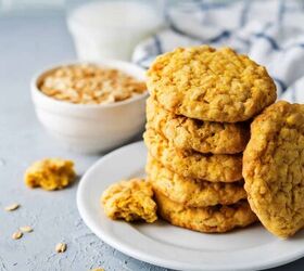 pumpkin oatmeal cookies pumpkin oatmeal cookie recipe, Pumpkin Oatmeal Cookies on a white plate with oats and milk in the background