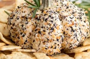 The reason this everything bagel cheese ball will have jaws dropping