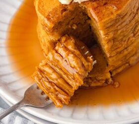 pumpkin pie spice pancakes