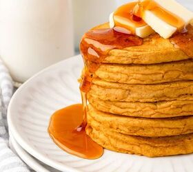 pumpkin pie spice pancakes