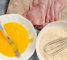 gluten free pan fried turkey cutlets, Bowl of egg breading and turkey cutlets for pan fried turkey cutlets recipe