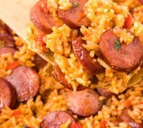 Full of savory smoked sausage & tender pepper, this quick & easy meal will satisfy the whole family